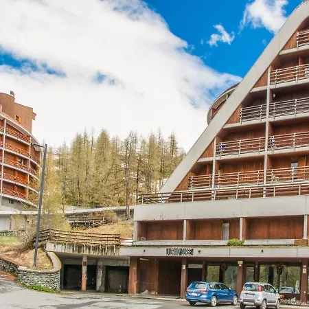 Belvilla By Oyo Grand Ourse Bilocale Apartment