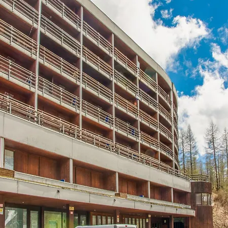 Cervinia Ski-in Ski-out Slopes Appartement *